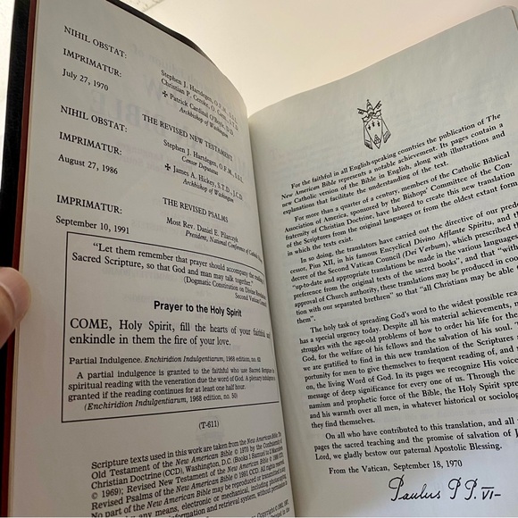 Vintage 1976 Catholic Illustrated Holy Bible Memorial Edition in Wood Cedar Box - Picture 5 of 13